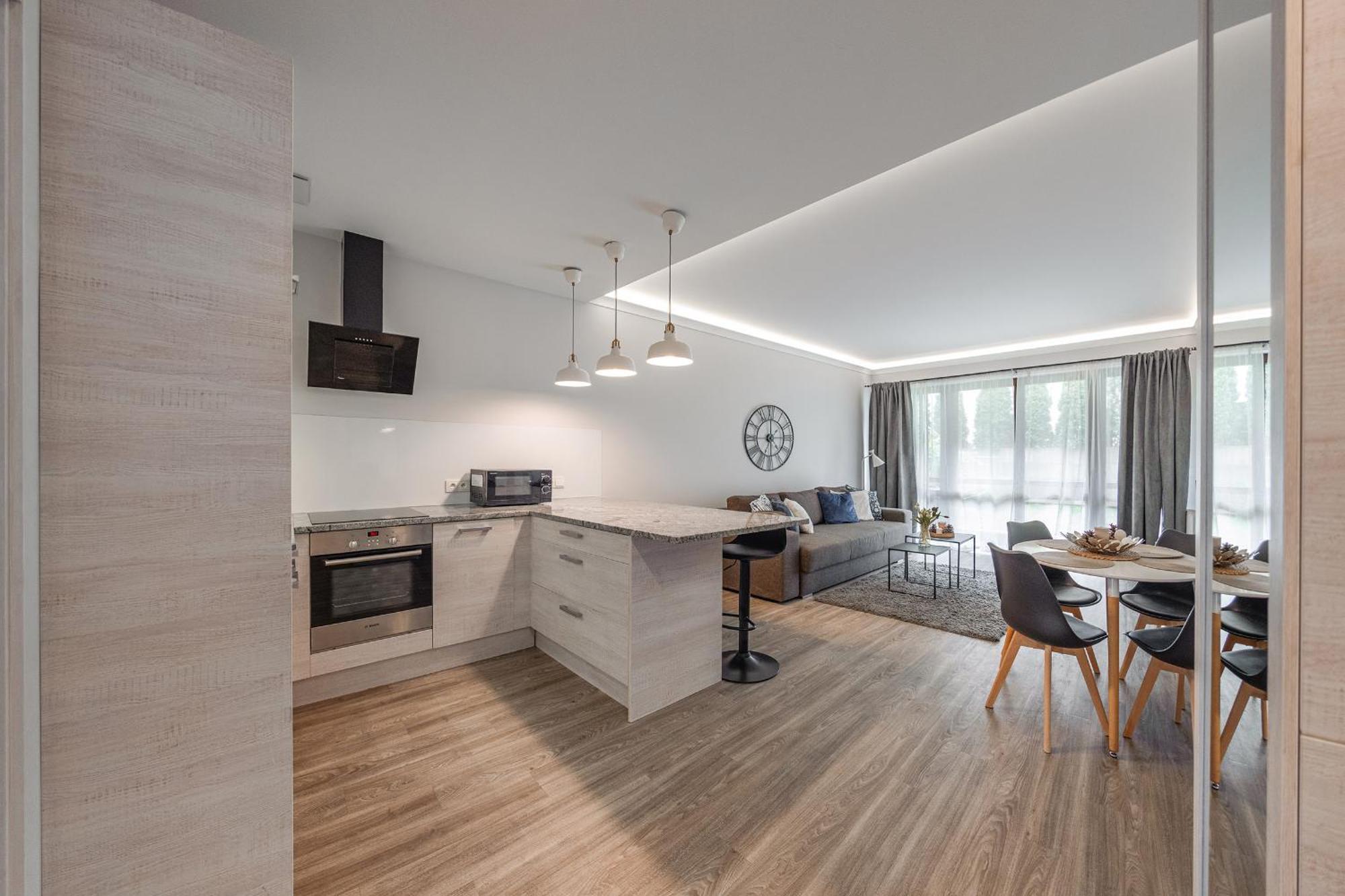 La Playa Apartments - Sopocka Rezydencja โซพอต ภายนอก รูปภาพ
